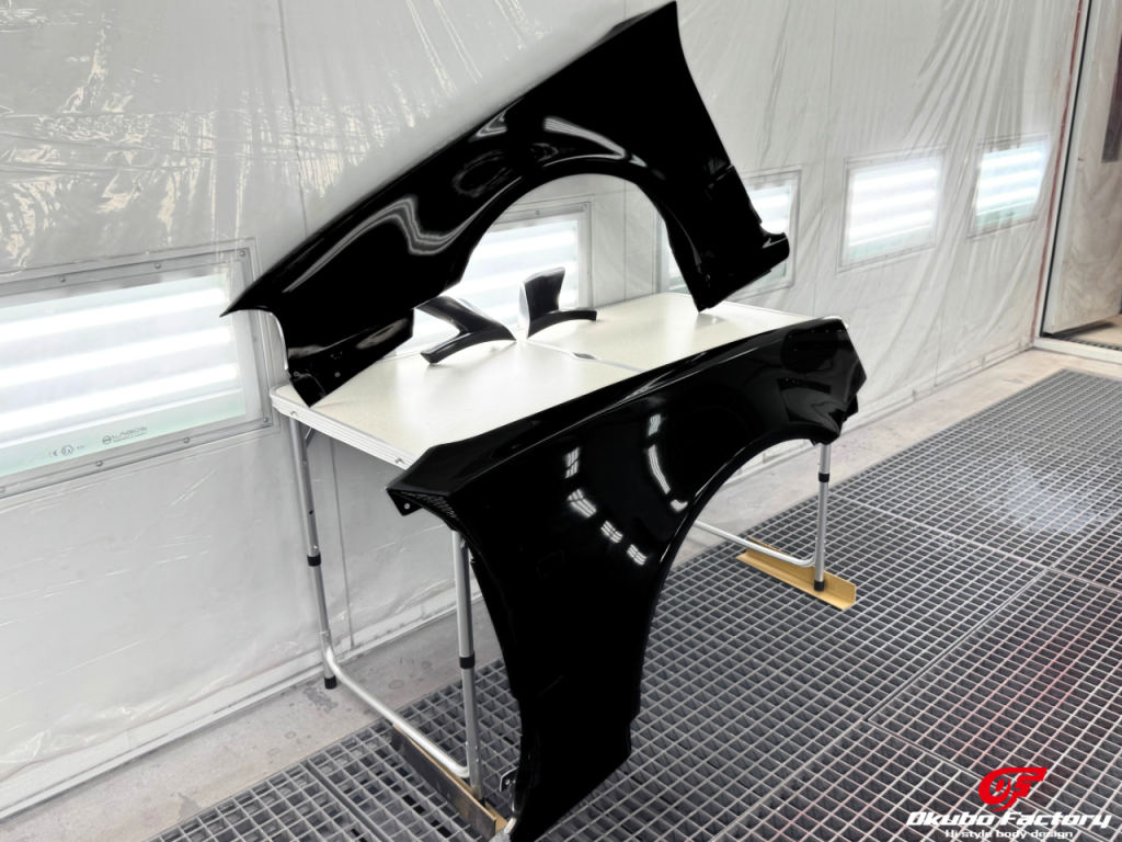 R34 OFフロントフェンダー R34 OF front fender - Okubo Factory